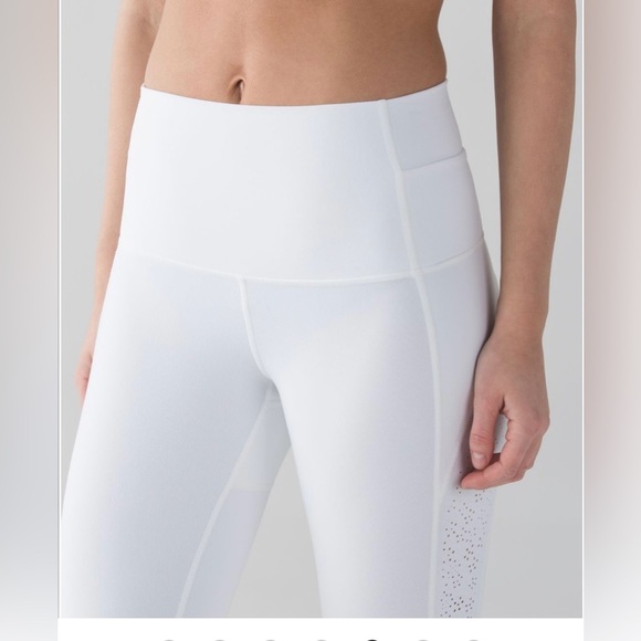 Lululemon white double-layer 3/4 leggings - Picture 4 of 12